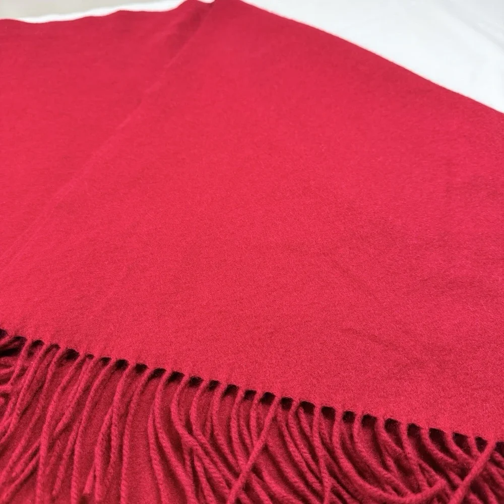 Hammacher Schlemmer 100% Cashmere Throw Blanket Red 50x64 Fringe Luxury Wrap